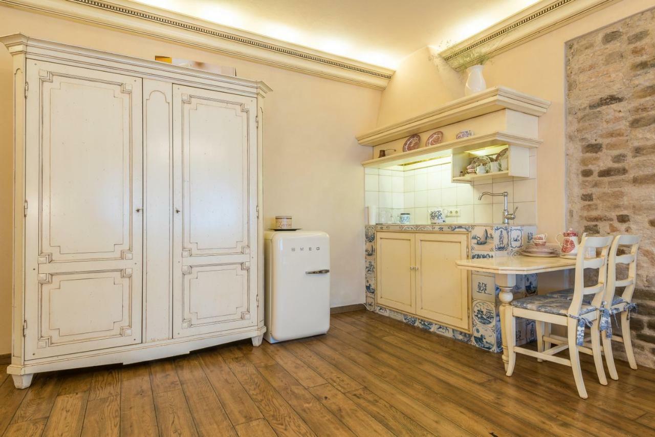 Angel House Vilnius, Pilies Apartment Luaran gambar